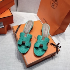 Hermes Slippers